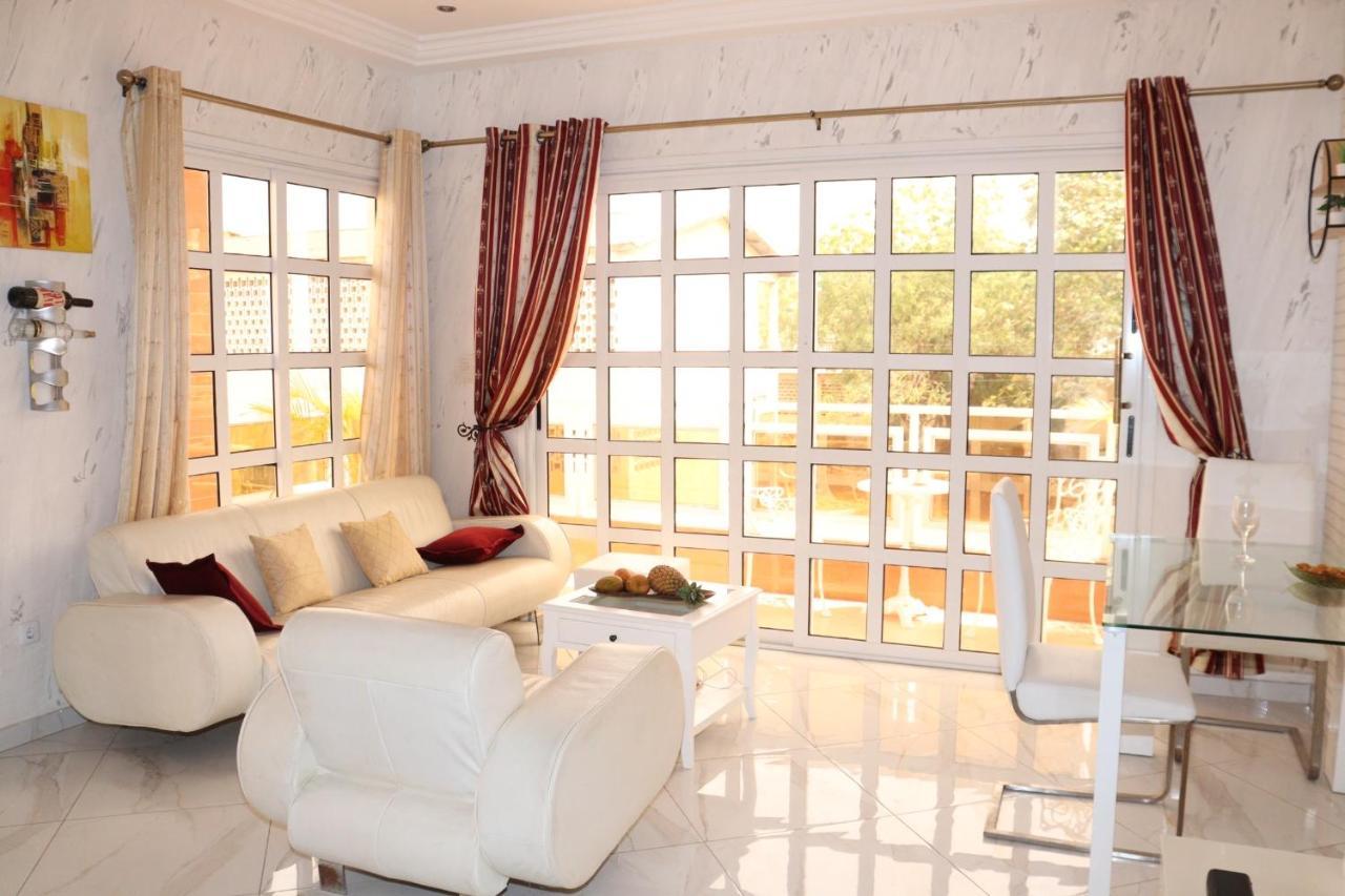 Appartement Altona Lomé Eksteriør billede